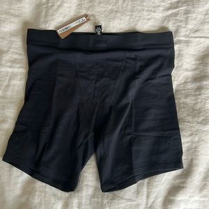 COPY - Skims boyfriend boxers